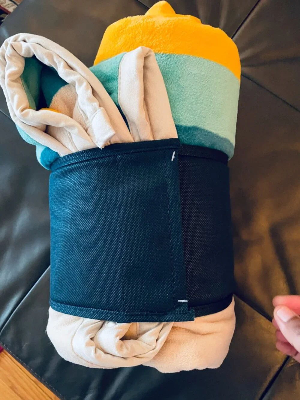 NWT Pendleton *REVERSIBLE Version* Cozy Colorful Rainbow Throw - See all photos! - Picture 8 of 11